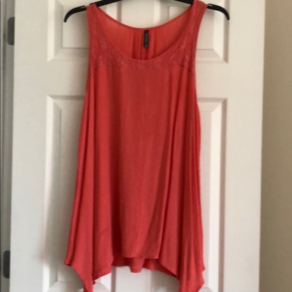 Top/Tunic - Picture 3 of 6